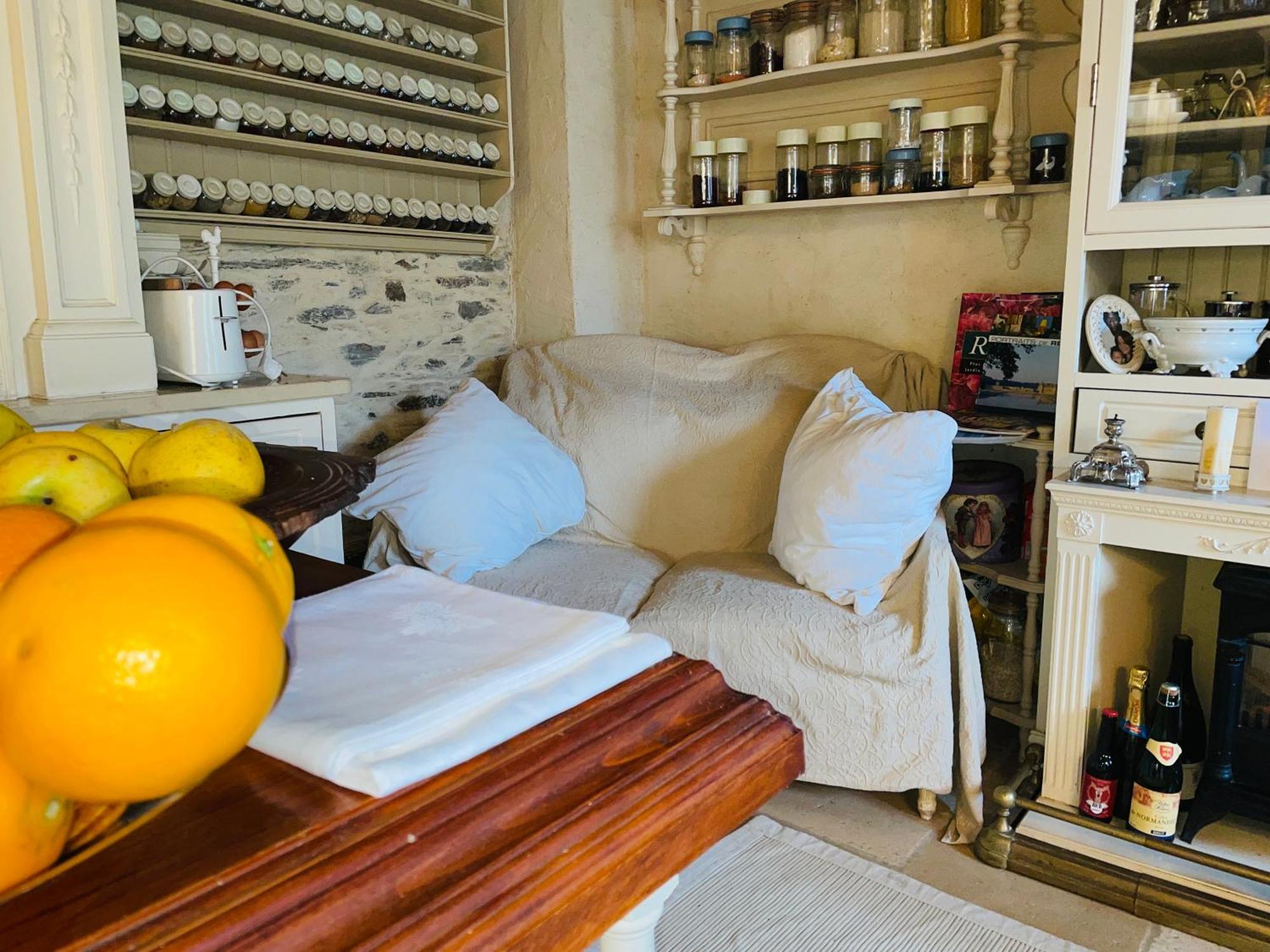 Chambre De Charme Dans Un Jardin De 1500M2 Nueil-sur-Layon Exteriör bild